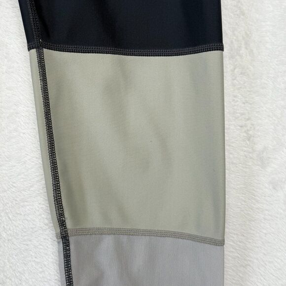 All Fenix Women's Colorblock High Rise 7/8 Yoga Leggings Size Large - Picture 7 of 16